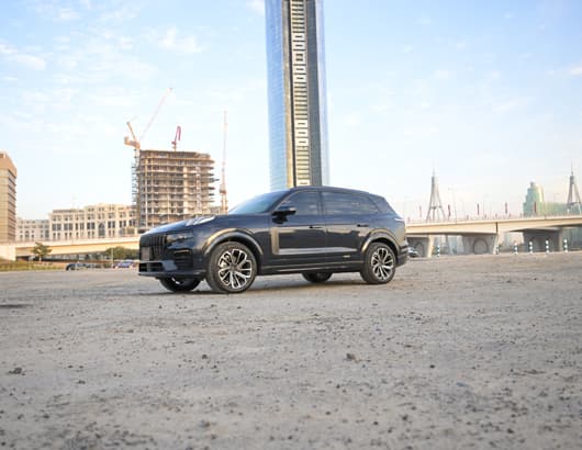 Exterior Design & Road Presence