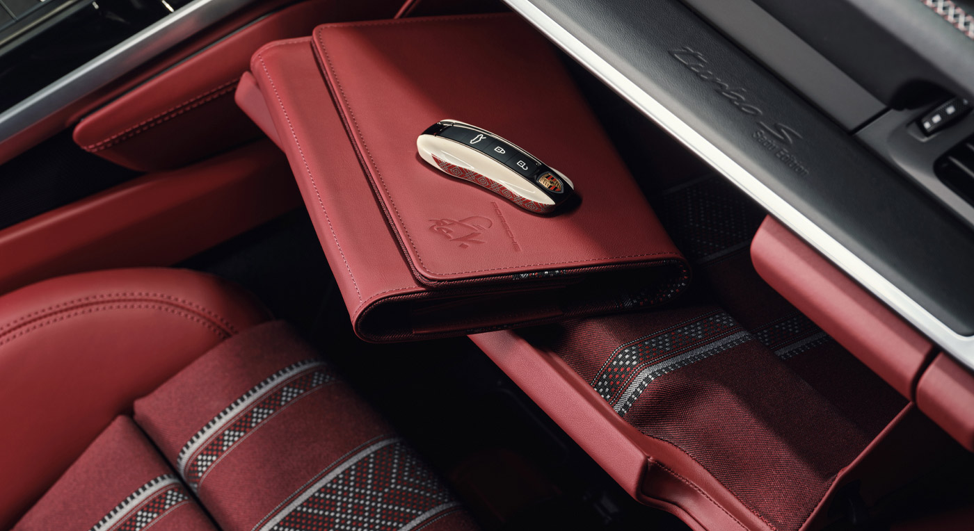 Porsche 911 Turbo S Sadu Edition fêtes 70 years in Kuwait — article image