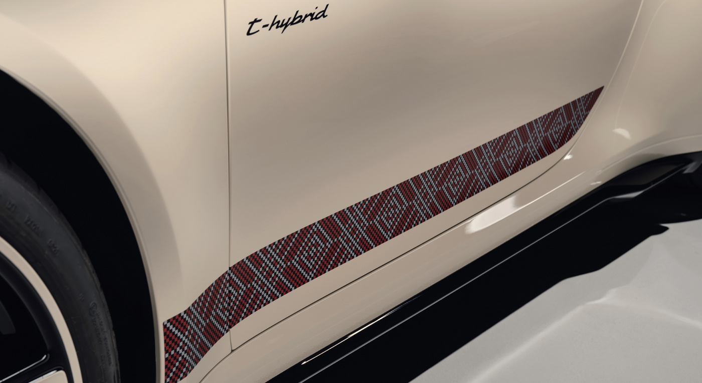 Porsche 911 Turbo S Sadu Edition fêtes 70 years in Kuwait — article image